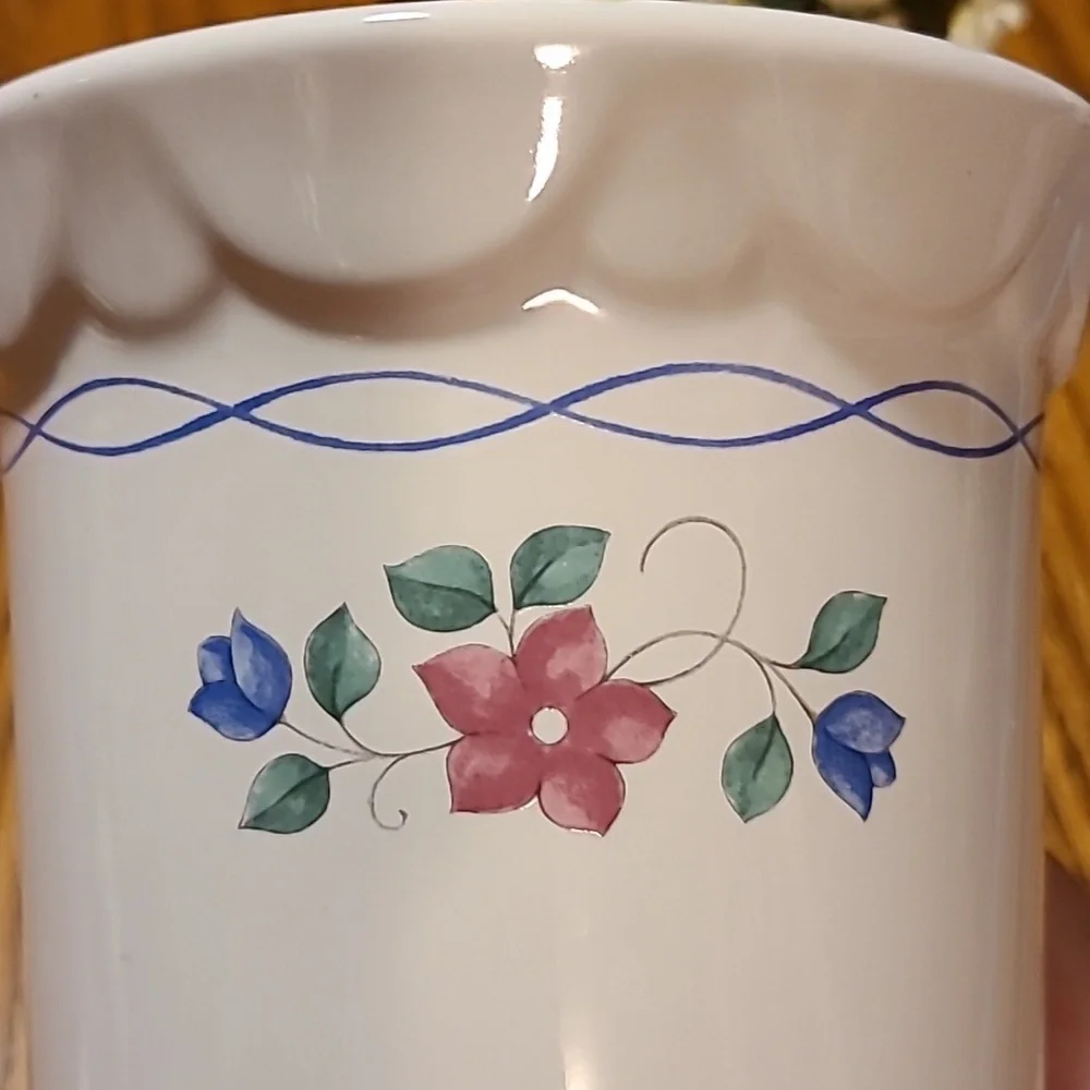 Pfaltzgraff Bonnie Brae Utencil Holder